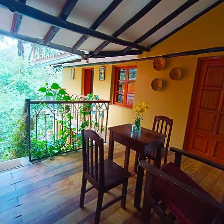 Wayras Hostal Ollantaytambo Extérieur photo