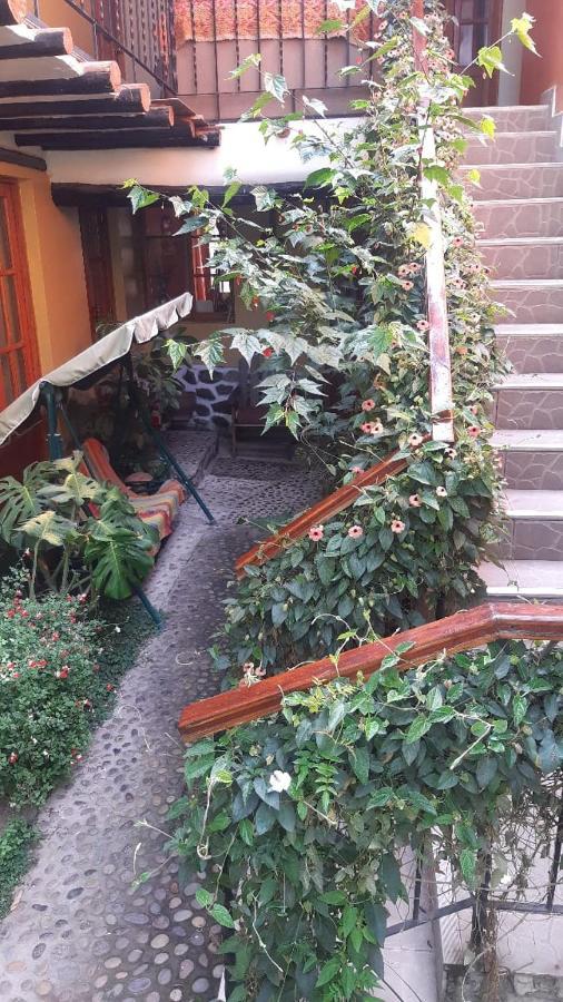 Wayras Hostal Ollantaytambo Extérieur photo