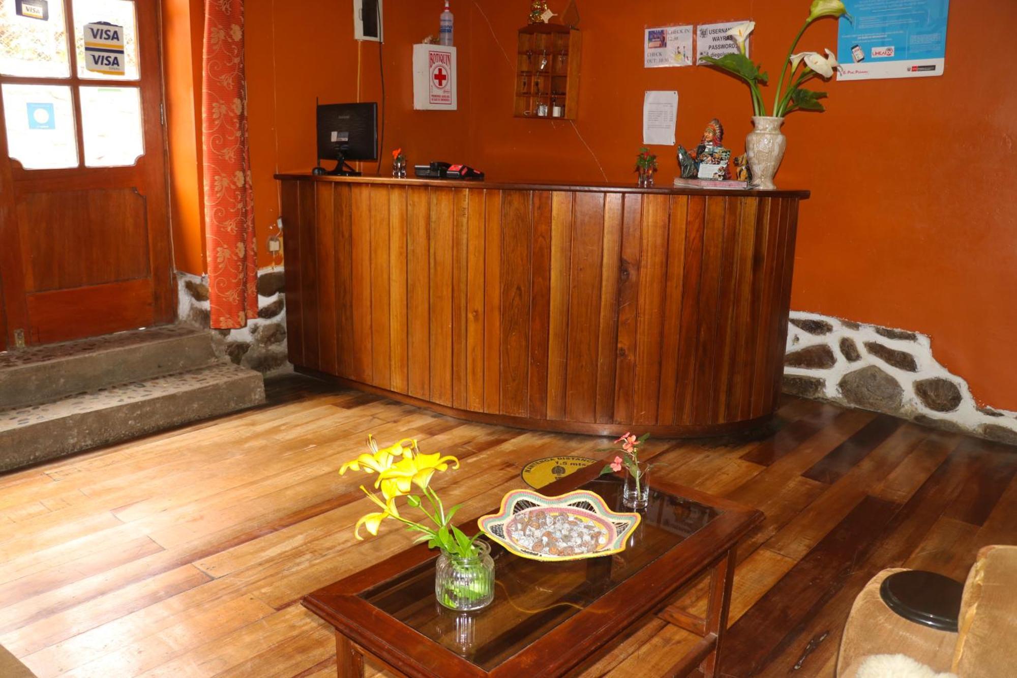Wayras Hostal Ollantaytambo Extérieur photo
