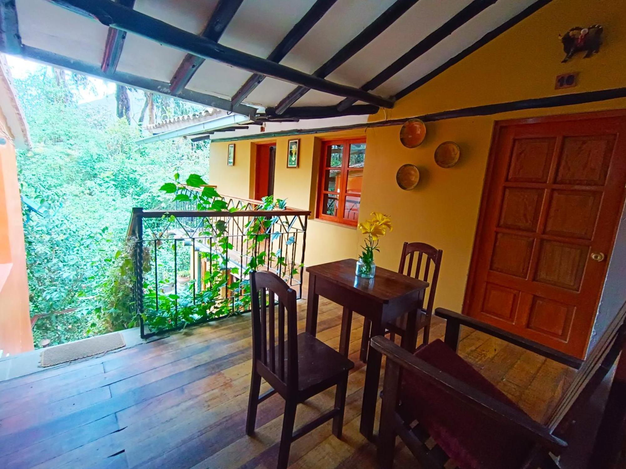 Wayras Hostal Ollantaytambo Extérieur photo